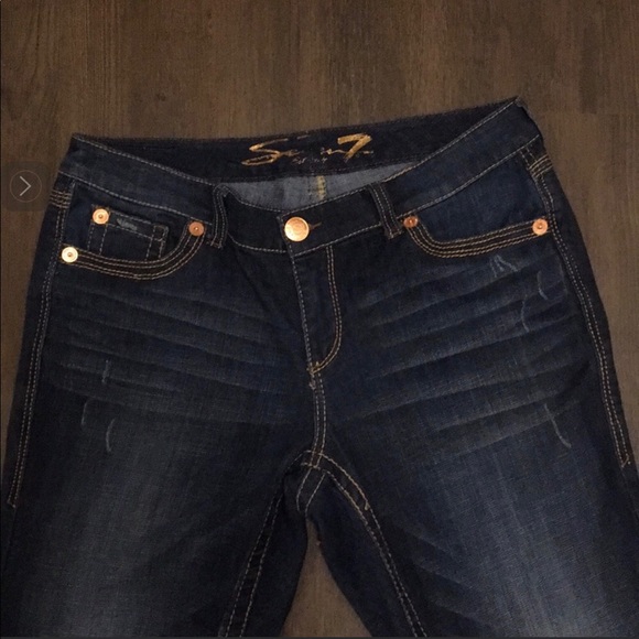 Seven7 Women Distressed Stretch Jeans Capri - Picture 2 of 5